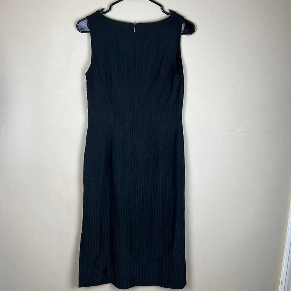 Tommy Bahama 100% Silk Fully Lined Black V-Neckline Dress Size 4 - Picture 5 of 9